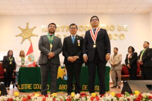 El Past presidente de la Judecap y past decano del Colegio de Abogados de Cusco, Dr. Mayk Pilares Rado, en el marco del 132 aniversario del Ilustre Colegio de Abogado del Cusco