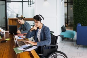 Publicación de investigaciones especializadas en materia de discapacidad